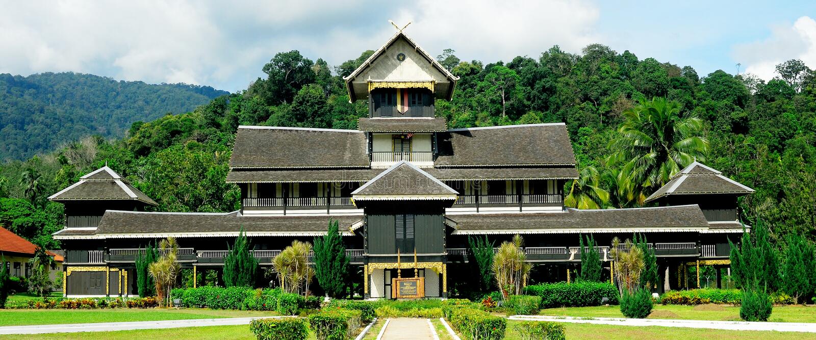 Seri Menanti Palace